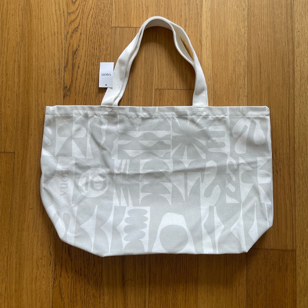 Vuori Father’s Day 25 Light Grey Tote NWT limited edition 10 year